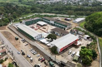 刑務所内のギャング抗争で１７人死亡、犯罪組織が対立メンバーの「抹殺」指令　エクアドル