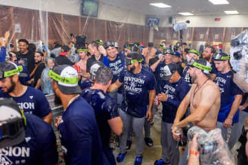 ドジャース優勝で駆け巡る事実「12/13」に衝撃　「地味にヤバい」「ずるいくらい」無類の強さ