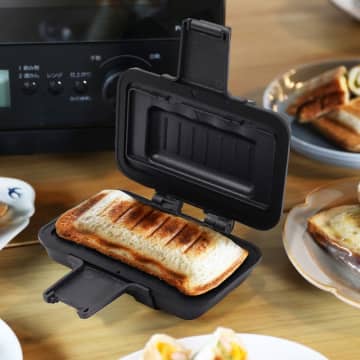 トースター不要　レンジでこんがりホットサンドメーカー