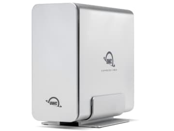 OWC、USB4接続の4スロットM.2 SSDエンクロージャ