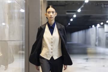 『スティンガース』警視庁内に潜む黒幕はいったい誰なのか‥