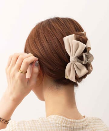 【3COINSのヘアクリップ】！＜40・50代＞の「秋のまとめヘア」にちょうどイイ♡