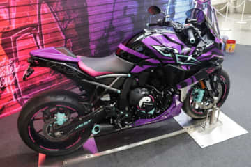 ジュリのドSボイスを聞きたい『スト6』プレイヤーは特にオススメ！スズキのコラボバイク「GSX-8R Tuned by JURI」に乗ってみた