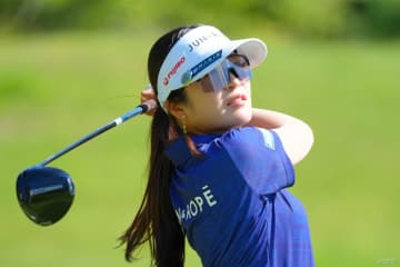 三ヶ島かな、穴井詩ら5人が首位 前年優勝の安田祐香は出遅れ