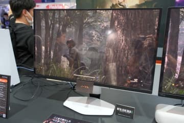 BenQ、240Hz対応の4K QD-OLEDゲーミングモニターをTGS2025で展示。26.5型と31.5型の2サイズ
