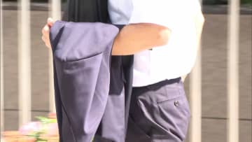 “戻り残暑”都心で31.7度…全国300カ所超で真夏日　週末暑さも秋進む見通し　「食欲の秋」お得な10％引きに殺到