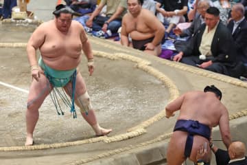 【秋場所】大関琴桜が１敗の豊昇龍を撃破　１４日目の大の里戦へ「変わらずやっていく」