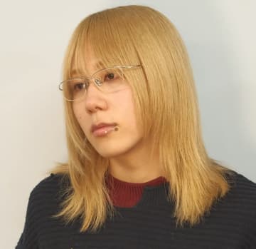 岸谷蘭丸の病歴の告白に「前向きな気持ち、めっちゃかっこいいよ！」とファンから多くの声が集まる。壮絶な過去と未来への決意を投稿