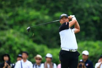 永野竜太郎がバーディ→イーグル締めで小鯛竜也、勝俣陵と首位並走 比嘉一貴は予選落ち