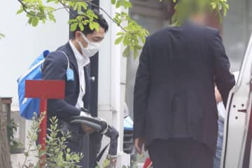 「バカ丸出し」有名学者も酷評…小泉進次郎氏　陣営の元デジタル相が“ステマ指示”の大失態…議員票トップから“大転落”の危険も