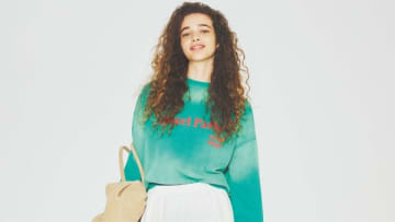 【明日なに着る？】「華やかなのに気張って見えない」清潔感のあるデザインスカート