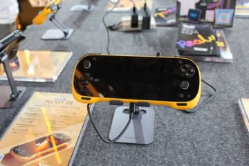 AYANEO、今冬発売予定の新ブランド機など小型ゲーミング機を多数展示。TGS 2025