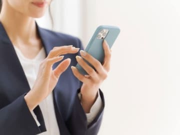 PTAの最大壁「矛盾」を解消！ LINEで変わる運営と参加。共働き家庭の負担を軽減する新ツール