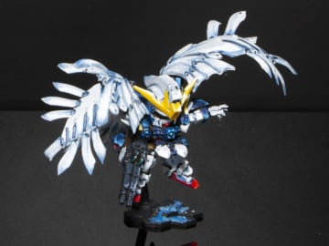 「ガンダム スペリオルディファイン」より「ウイングガンダムゼロ EW」をシタデルカラーで塗ってみた