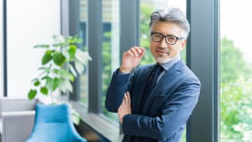 日本の会社員、平均給与は年527万円だが…東京・目黒区に本社を置く上場企業の「平均年収ランキング」TOP5