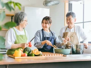 秋野菜の「正しい切り方」を青果店に聞いた　もったいない家庭の調理ミス、令和は「捨てない」が新常識