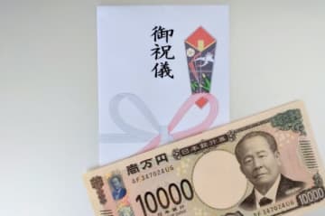 結婚式のご祝儀「1万円」の衝撃　「かなりのマイナスです」親友と疎遠になった女性