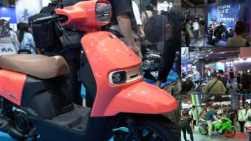 台湾も昭和レトロが人気?! スズキのスクーター「SUI」など出展の台湾モーターサイクルショー　レポートをお届け！