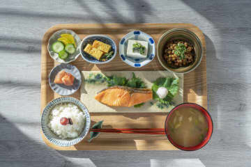 幸せホルモン「セロトニン」を増やす、最強朝食メニューとは？