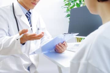 健康診断で【要精密検査の異常値】に震えた夜 → なぜか医師は「問題ないですよ」えっ、どういうこと！？