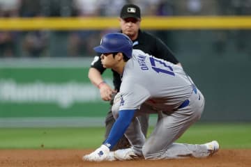 【MLB】大谷翔平、30試合連続出塁の四球で「今季20盗塁」　最強捕手ローリーから足で好機演出