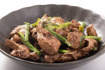 料理人・笠原将弘『鶏レバニラ炒め』の作り方を伝授！プロが伝授する『レバーの火入れ』で完璧な一品が完成…お家でできる調理テクに主婦からも感謝の声「とても参考になりました」「体に良さそう♪」