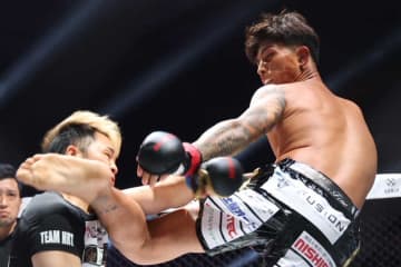 【BreakingDown】ラスト1秒で大逆転！　カウンター一閃でまさかのダウン、外枦保尋斗散る