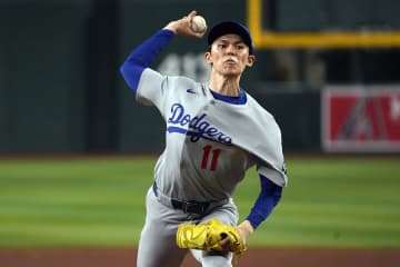 ロバーツ監督が絶賛した“朗希の3球”　60発男を翻弄…魂の勝負を「見たいと思っていた」