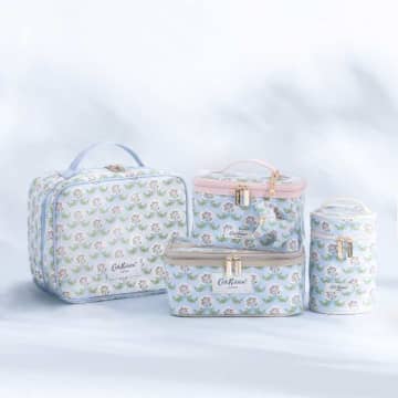 Cath Kidston×Miho Ishii再販！限定コラボアイテムとノベルティに注目
