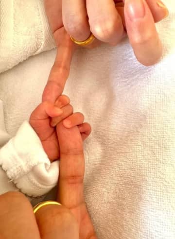 趣里、第1子出産を無事報告！「おめでとうございます＆お疲れ様でした」「生まれて来てくれて有難う」と祝福の声続出