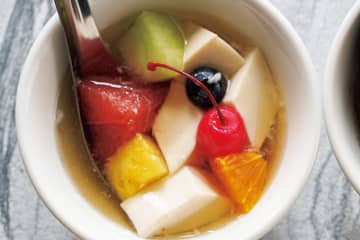 みりんを煮詰めて旨味のあるシロップに♪ 食感が楽しい「ミルク杏仁豆腐」のレシピ