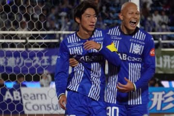 モンテディオ山形が山口を下して2試合ぶり白星、MF土居聖真「みんなでクリアしていかなきゃいけないものはたくさんある」と気を引き締める