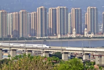 中国は21世紀の高速鉄道並みの速さで発展している―ブラジル人ジャーナリスト