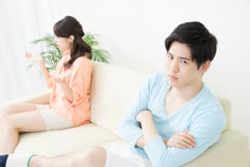 『妻や夫に嫌気がさす瞬間』4選　指摘はすべき？どう改善すればいいの？