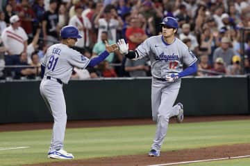 ドジャースがナ・リーグ西地区4連覇達成！　大谷翔平が自己最多タイ54号　山本由伸は今季12勝目＆200K到達