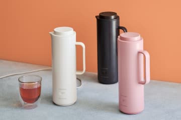 レコルト、タンブラーのようにスリムな1人用ケトル