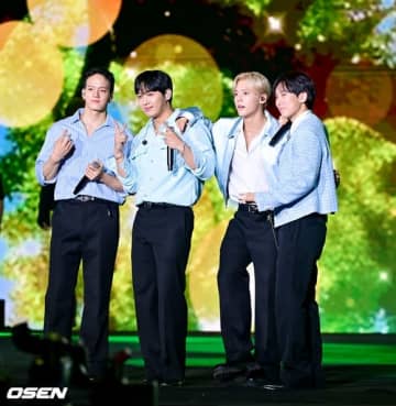 【PHOTO】BTOB「永東大路K-POPコンサート」でステージ披露