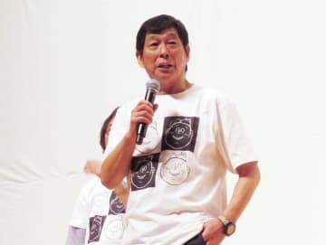 「しのぶをお願いします」と書かれた手紙をもらった。明石家さんまが、長男 二千翔さんの披露宴で結婚を決めた裏話を明かす