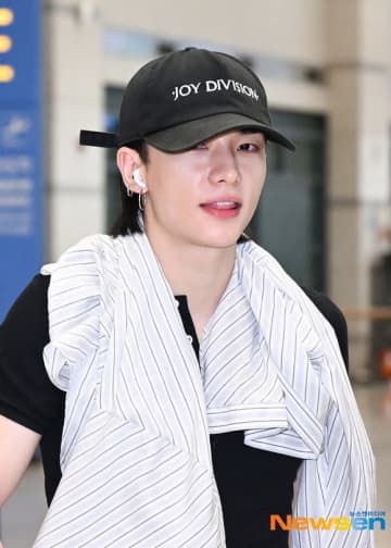 【PHOTO】Stray Kids ヒョンジン、ファッションショーを終えて韓国に到着