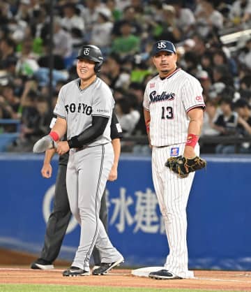 【巨人】岡本和真また死球　２日前は怒り顔見せたが…この日は笑顔で「大丈夫」