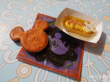【ディズニーグルメ】400円でこの神クオリティ♪「ハロウィーン限定スイーツ」ディズニー行ったら絶対食べて♪（実食レビュー）