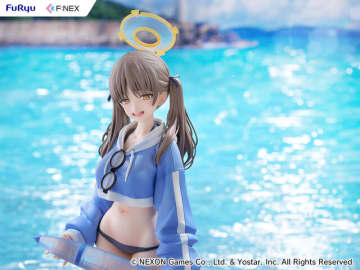 『ブルアカ』から「モエ(水着)」フィギュアが予約受付開始！リアルなシワ表現を施したジャケットなど、魅力を丹念に再現