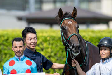 【新馬/中山5R】モレイラ騎乗 エピックフライトが人気に応える