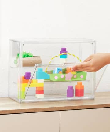 【3COINS】子どもの作品をオシャレに飾れる！「収納アイテム」