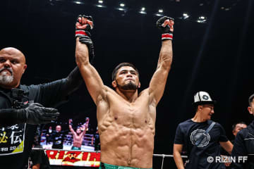 【ＲＩＺＩＮ】シェイドゥラエフ圧倒的過ぎ…　コレスニックを33秒ＴＫＯ「みんなに、ありがとう」