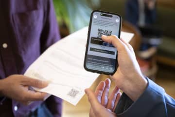 2025年9月28日スイス国民投票、デジタルID導入と「マイホーム家賃収入税」廃止はいずれも可決