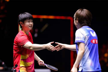 孫穎莎 平野美宇を破って初戦突破「レベルの高い試合に試合になった。平野選手は同じチームなのでよく知っている」【卓球 チャイナスマッシュ】