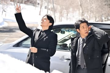 『映画ラストマン』福山雅治×大泉洋“バディ”の場面写真初公開　公開日は12月24日に決定