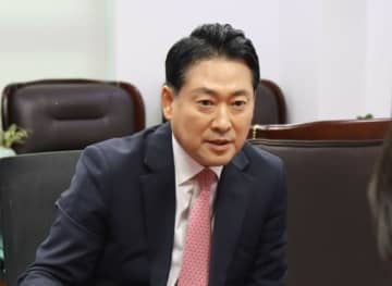 張東赫国民の力代表「李在明政権のせいで司法府、立法府、メディア、外交、安保が崩れている」＝韓国