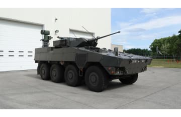 2025年度陸自の戦力強化：装甲車両と小火器の最新調達リスト